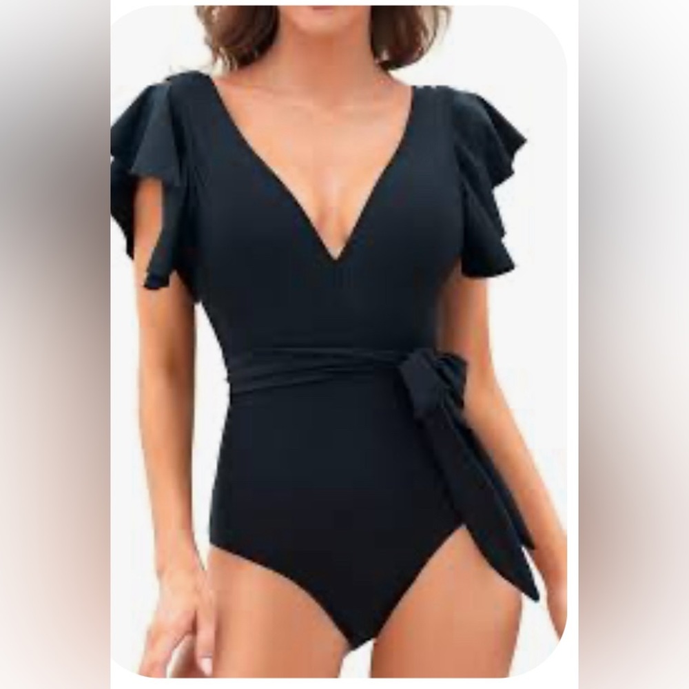 Binlowis ruffled shoulder swimsuit deep v back NWT